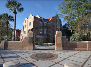 top 10 Accredited Online MBA Programs in 2025